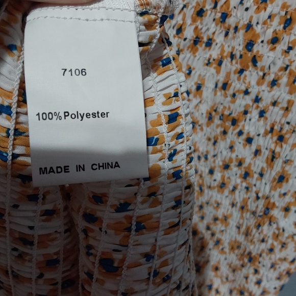 Floral Off-Shoulder Dress - Picture 5 of 5